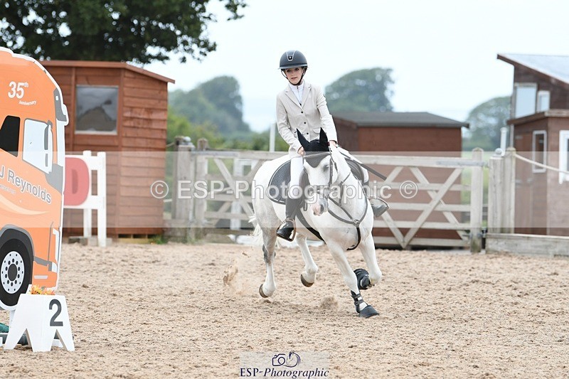 250807-112536-00662 - 90cm Round 1