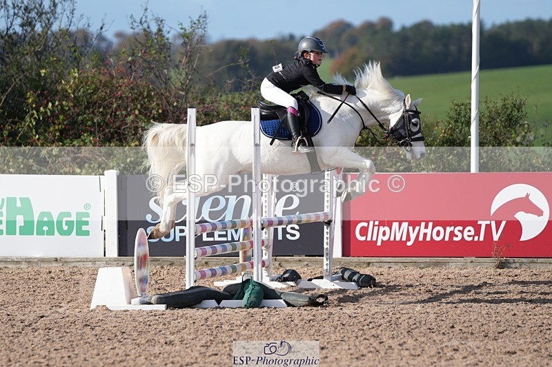 251025-120135-00253 - Cls 8 Pony Winter Pearl Champ Qualifier