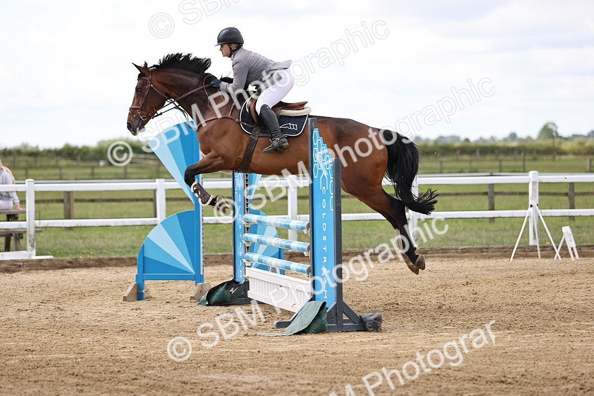 SBM_002400 - Class 10 - Senior Discovery - 1.00m