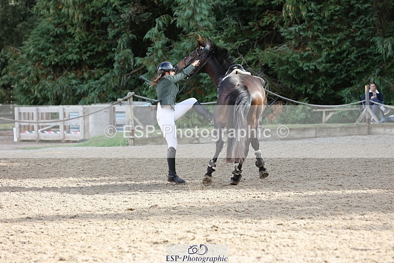 250831A-100005-09218 - Cls 41 1.05m Amateur Quali and Open