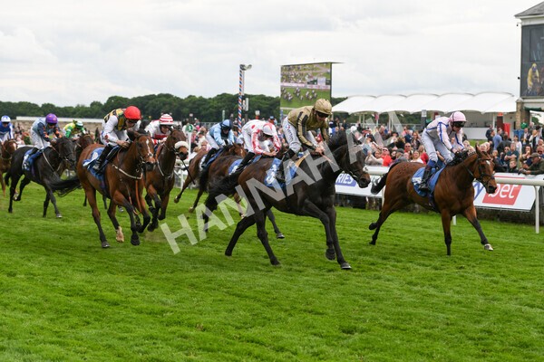 yr22052022r5-25 - Race 5: 5:35pm Sky Bet Sunday Series Sprint