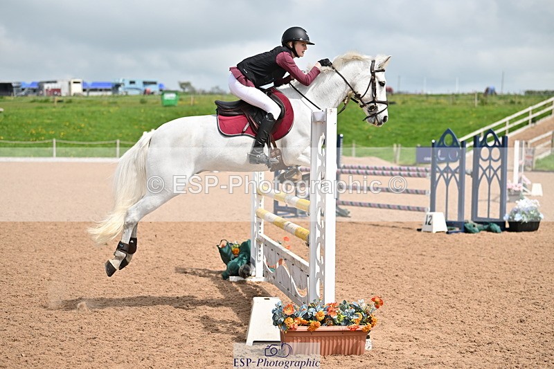 240506A-123843-08738 - Cls 5 Pony Foxhunter & 1.10m Open