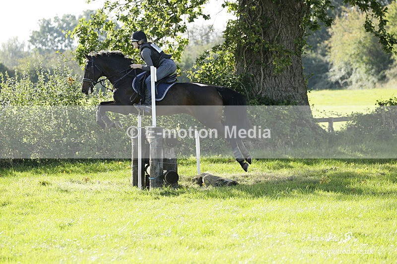  WWHT 171021 3595 - Intermediate Pairs (0.90m)  17/10/21