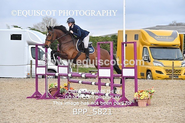 BPP_5821 - CLASS 24 SUN Senior British Novice/ 90cm Open