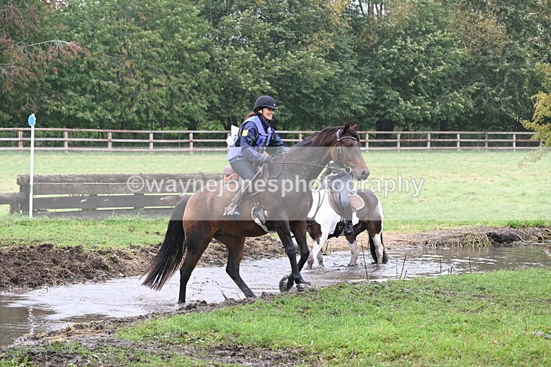 WJ6_9119 - Time at Photographer 14:46 to 14:57