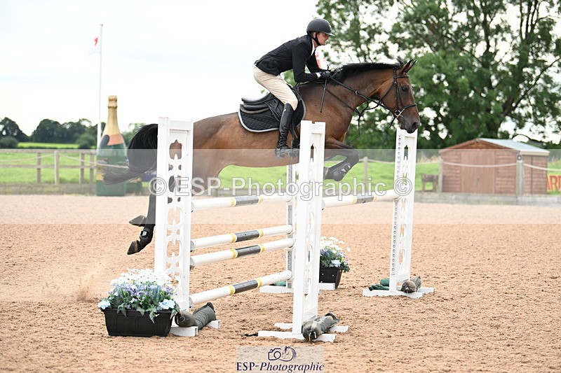 240727A-155515-06025 - Cls 16 Snr Foxhunter