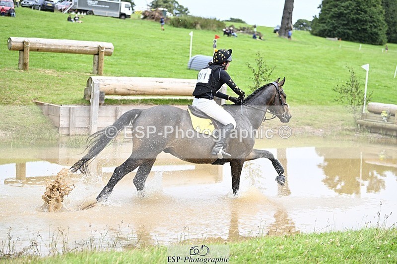 240803-135857-07381 - 211-Bethany_Hull-CARRICK_DIAMOND_OLIVER