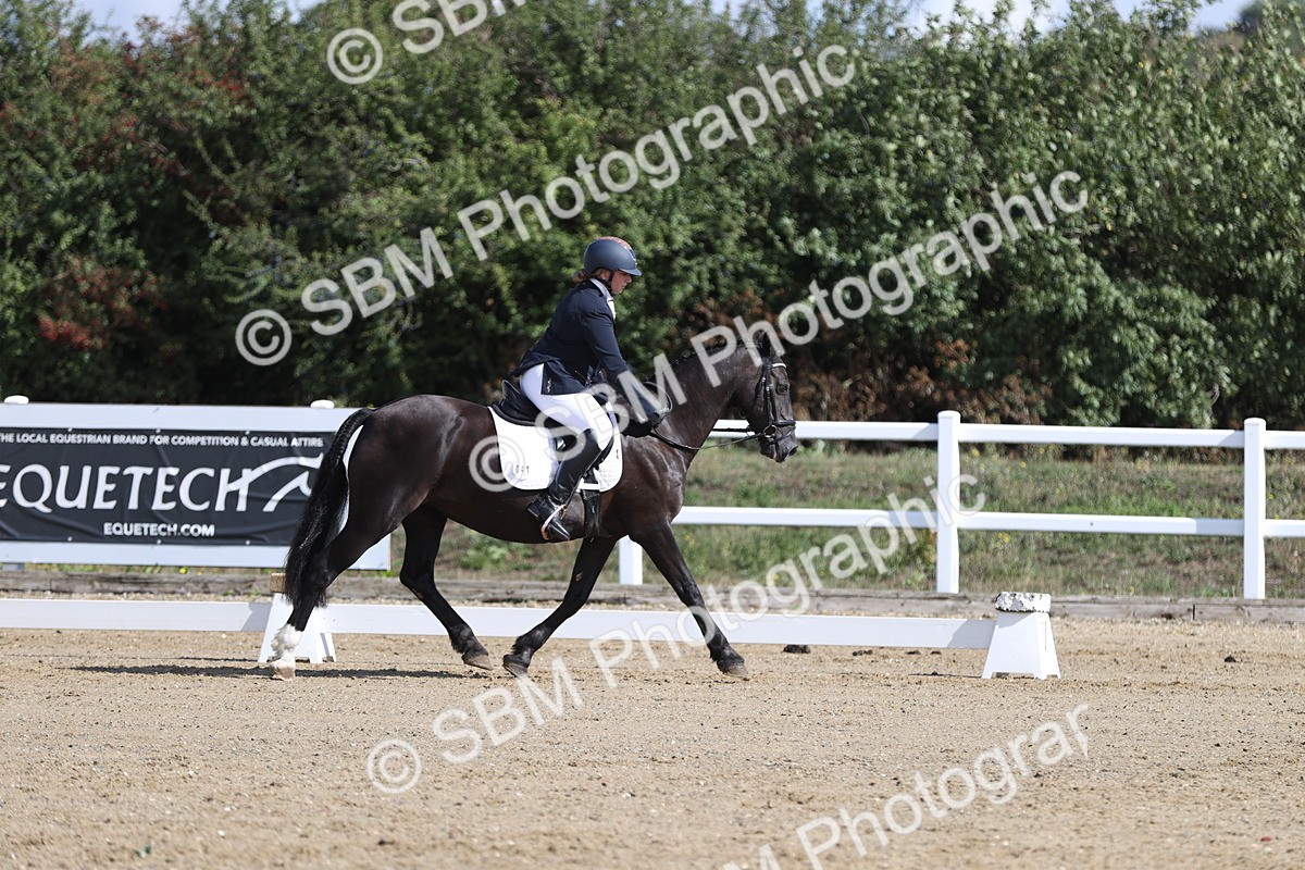 SBM_001246 - Class 2 - Intro 4 Champs - 9.44-10.38