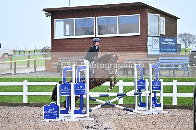 241127-094921-00083 - Cls 01A&B Brit Nov & 90cm Open