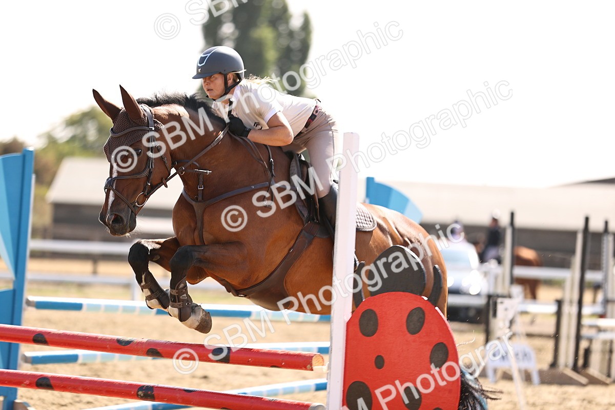 SBM_005863 - Class 9 - Senior British Novice - 90cm