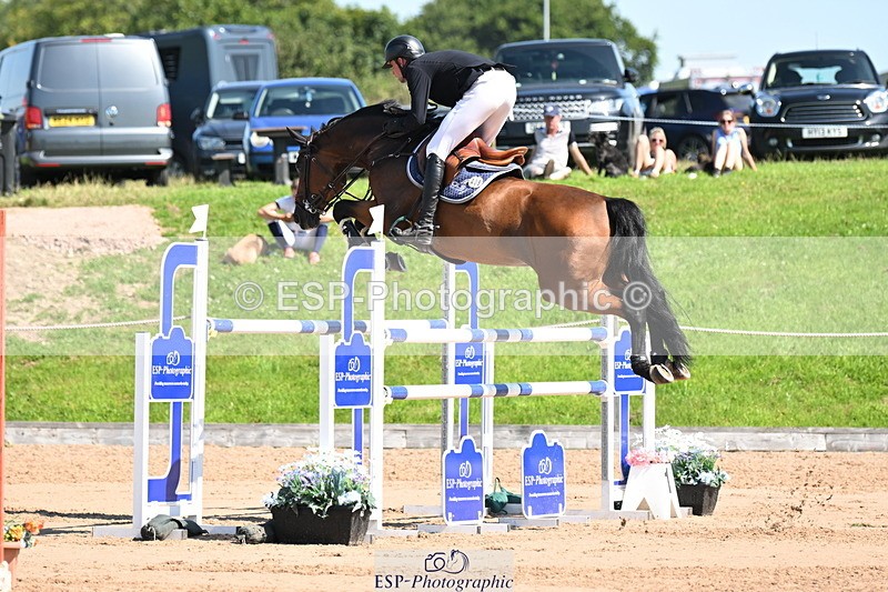 240719A-104103-10111 - Cls 2, 3 Star Small Tour 1.40m