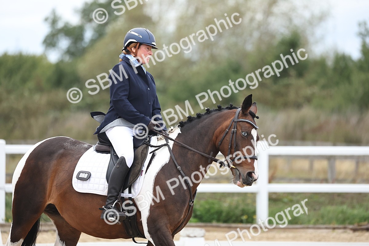SBM_003867 - Class 8 - Novice 3 Champs