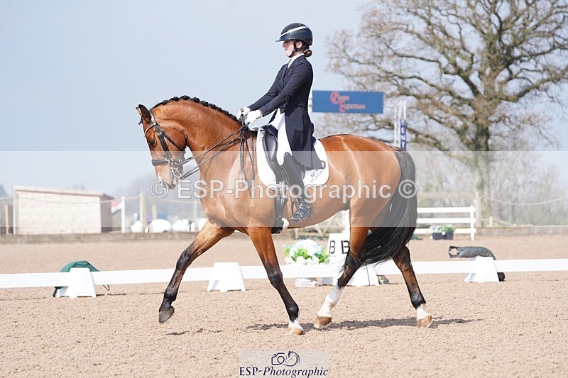 250404-115952-05557 - 010-Jessie.Kirby-As.Well.de.la.Roche.CMF