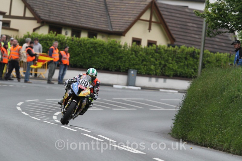 Peter Hickman* BMW / Ice Valley by Motorsave Trade - Wednesday Practice - Solos