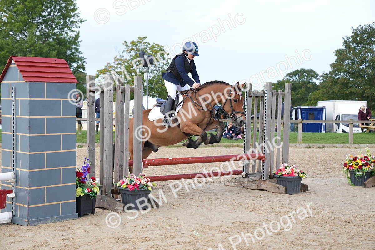 SBM_02561 - J55 - Clear Round 60cm