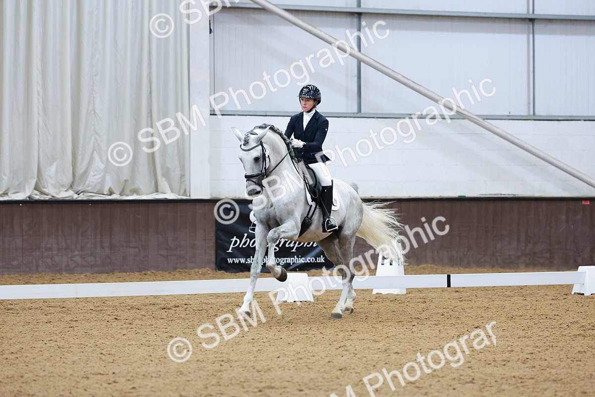 SBM_005583 - Class 3 - Medium 6 - 14.40-15.52