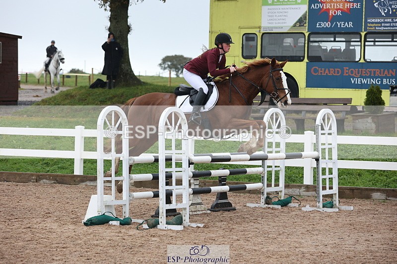 231112A-100211-03170 - Cls 17 Blue Chip Novice Winter Qualifier