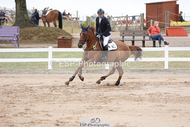 250717-100509-03900 - Cls 9, 1 Star Bronze Tour