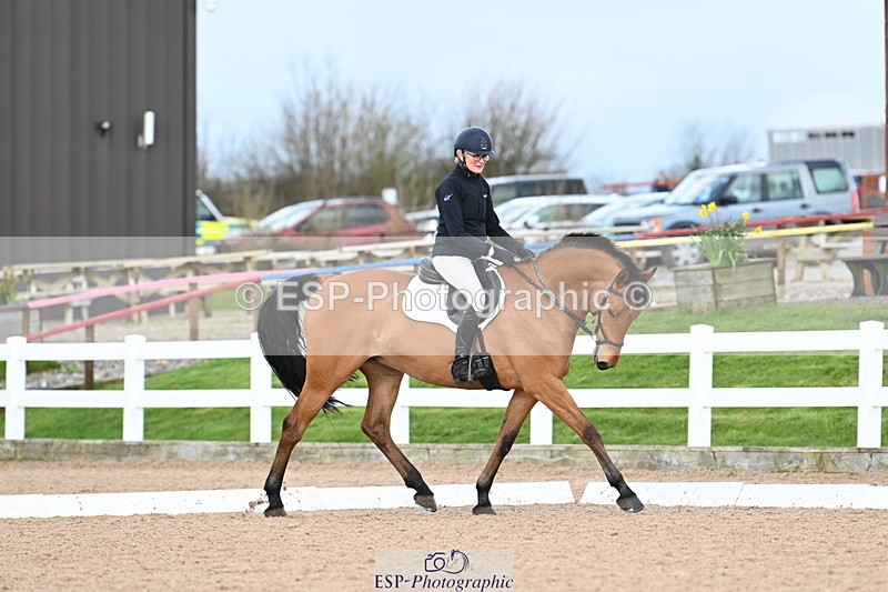 240323A-151823-02431 - UnA Novice 28