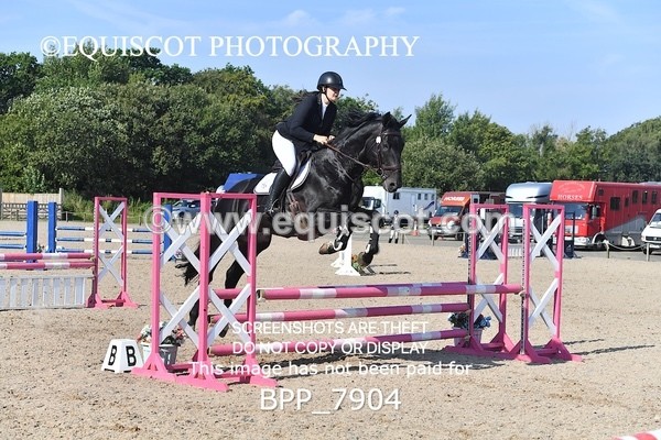 BPP_7904 - CLASS 3 Senior BritiNovice/ 90cm Open