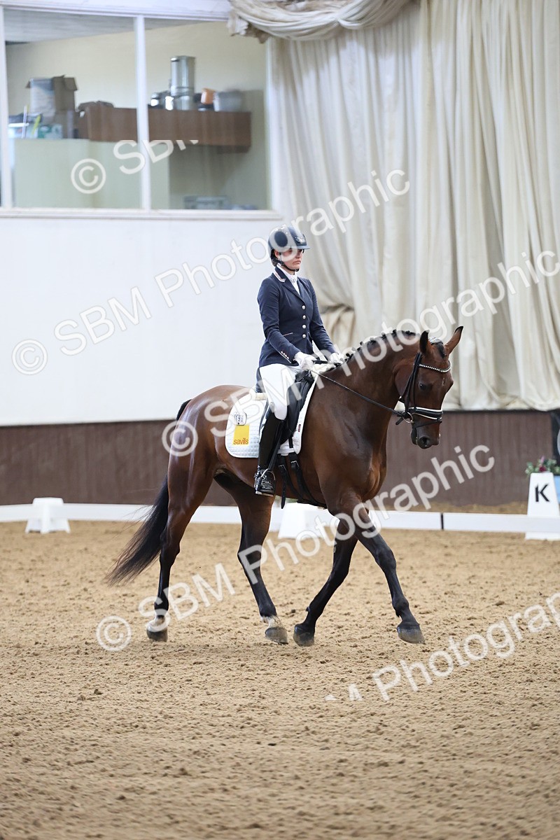 SBM_002106 - Class 5 - Novice 6 Gold - 9.00-10.10