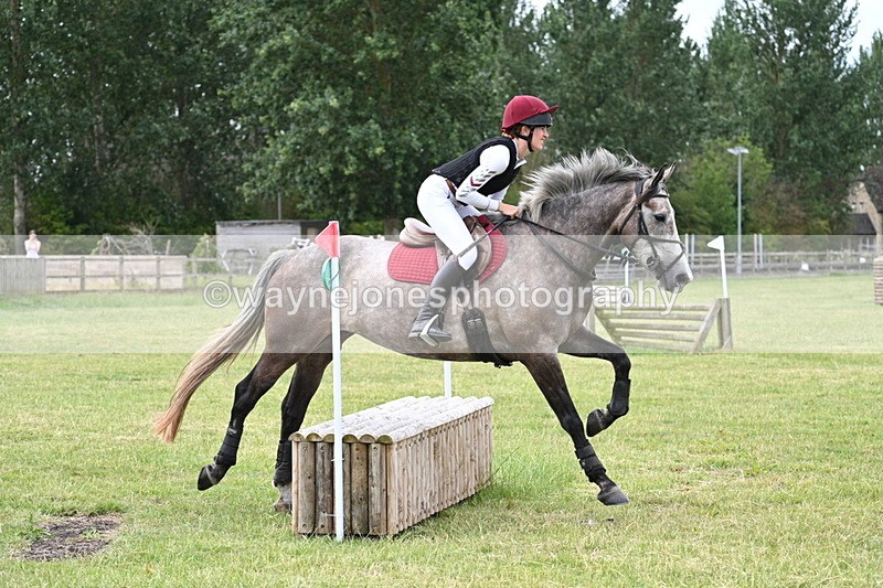 WJ7_5342 - 60cm XC Time 10:17 to 10:49