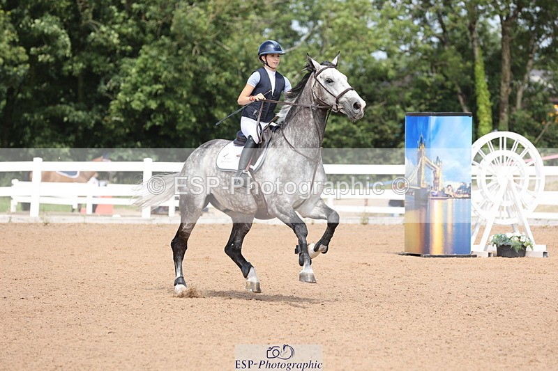 240718A-131541-05498 - Cls 9, 1 Star Bronze Tour 1.10m