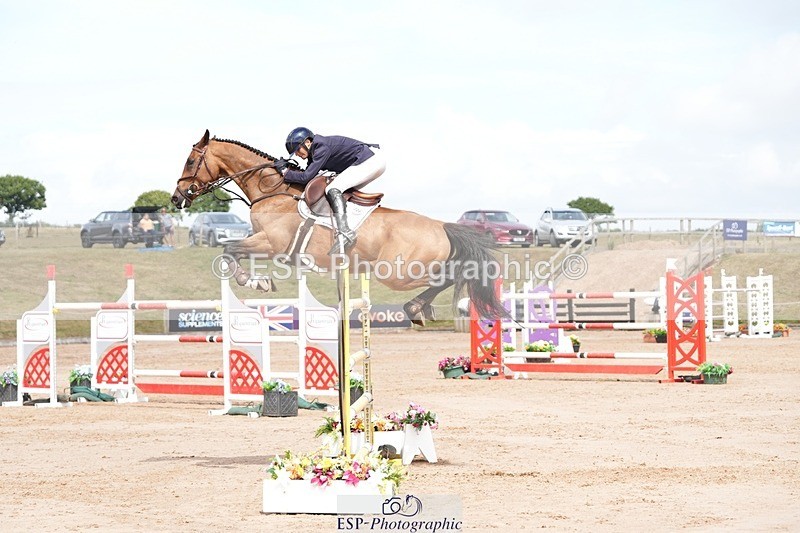 250718-154014-12223 - Cls 6, 3 Star Big Tour LR Qualifier Start til Break