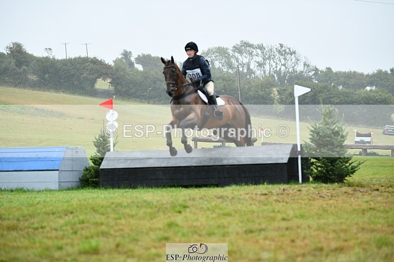 250830-144814-04590 - G-308-Kate.Nutt