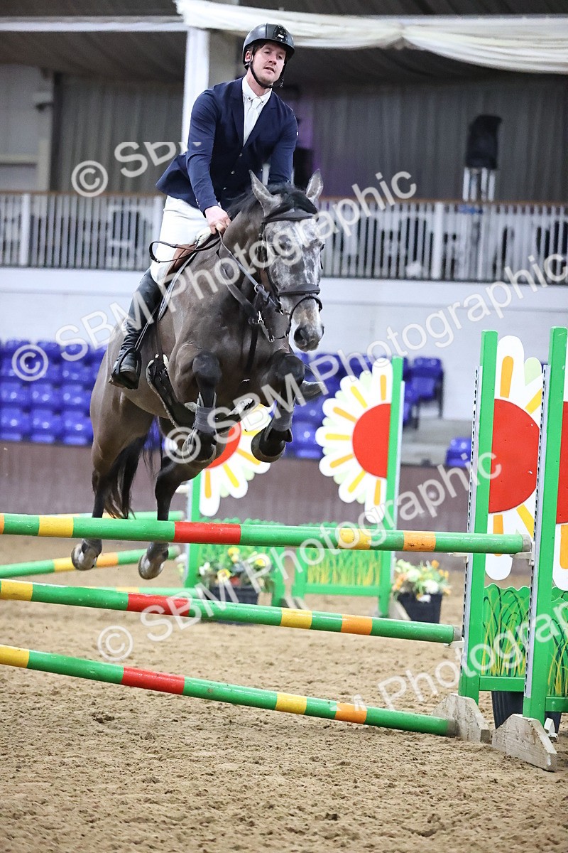 SBM_2372 - Class 8 - Nupafeed Supplements Senior Discovery/ 1m Open