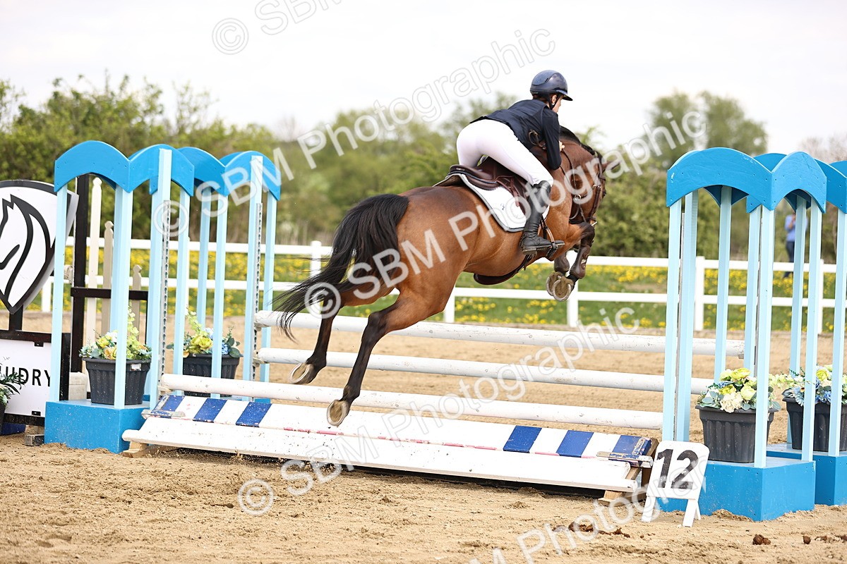 SBM_002461 - Class 11 - Senior newcomers - 1.10m