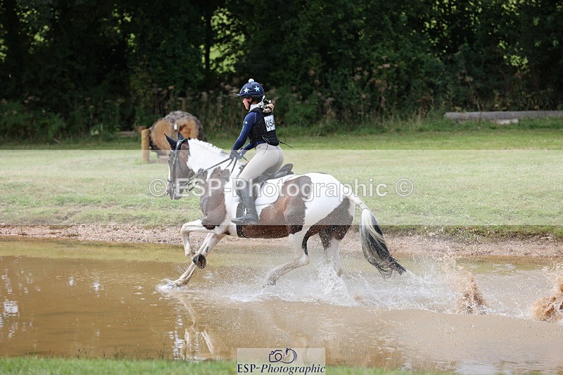 240825X-115532-32370 - 70cm XC 11.00 to 12.00