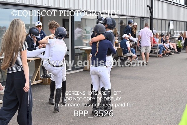 BPP_3526 - CANDIDS