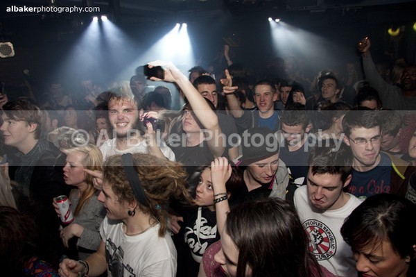 142 - Hit & Run @ factory251 19.12.11