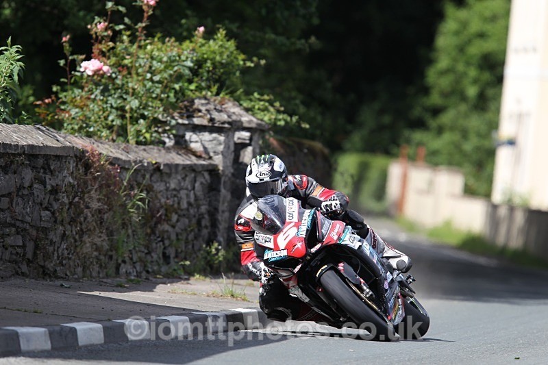  - Superstock Race