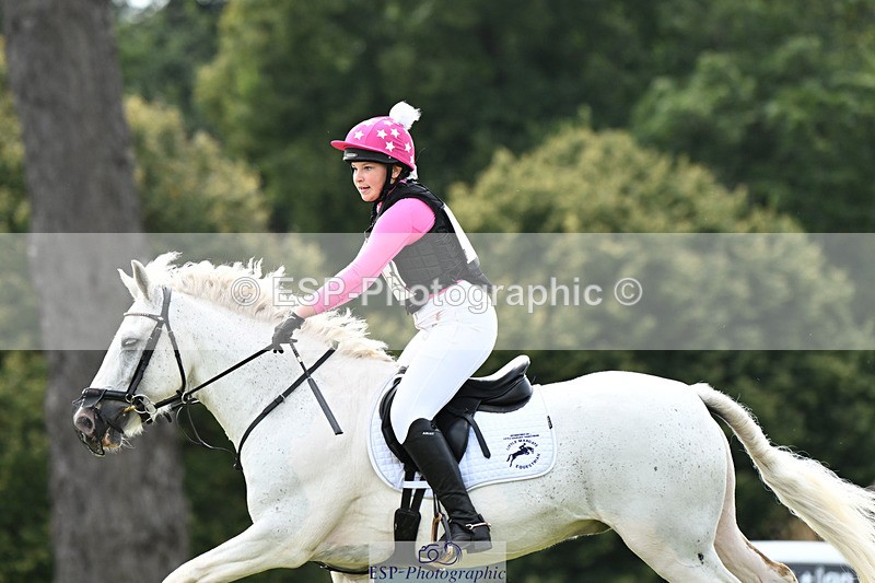 240825X-140145-34892 - 80cm XC 14.30 to 15.30