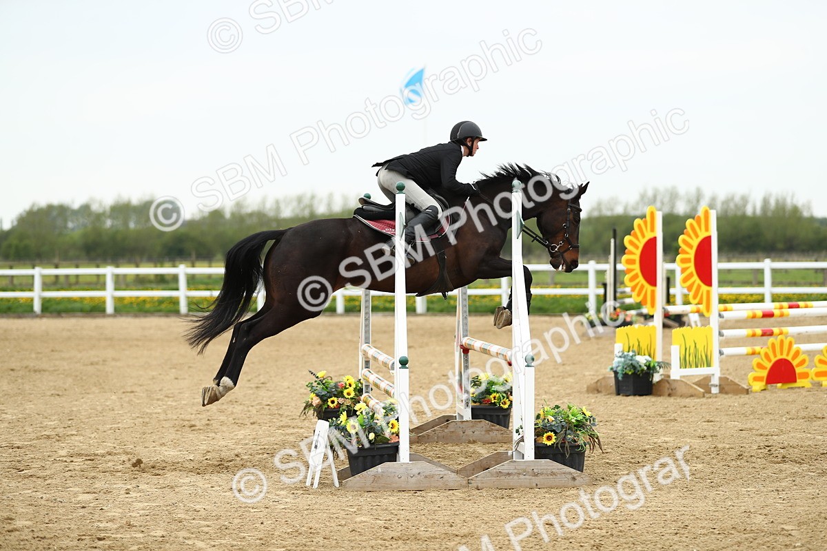 SBM_000271 - Class 2 - Senior British Novice 90cm