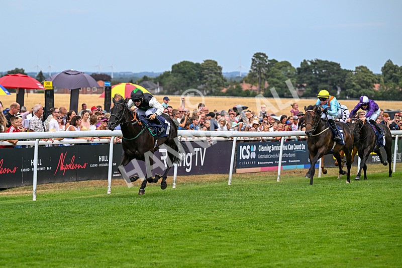 280726-Race 3-Black Velvet Boy-0660 - Race 3 14.45pm EBF Restricted Maiden Stakes