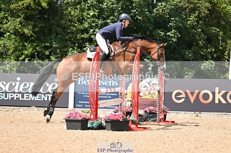 250723-114300-00404 - Cls 1 British Novice and 90cm