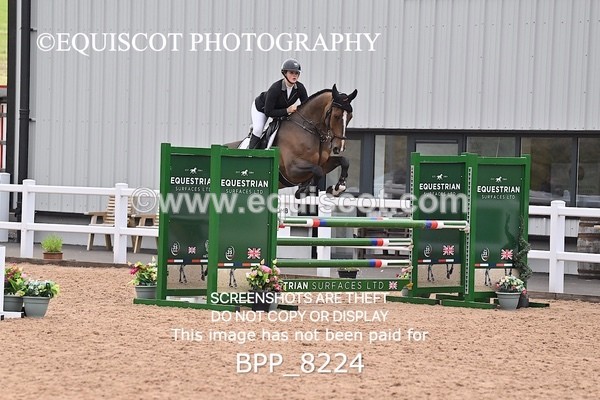 BPP_8224 - CLASS 18 SAT Nupafeeds Senior Discovery/1m open