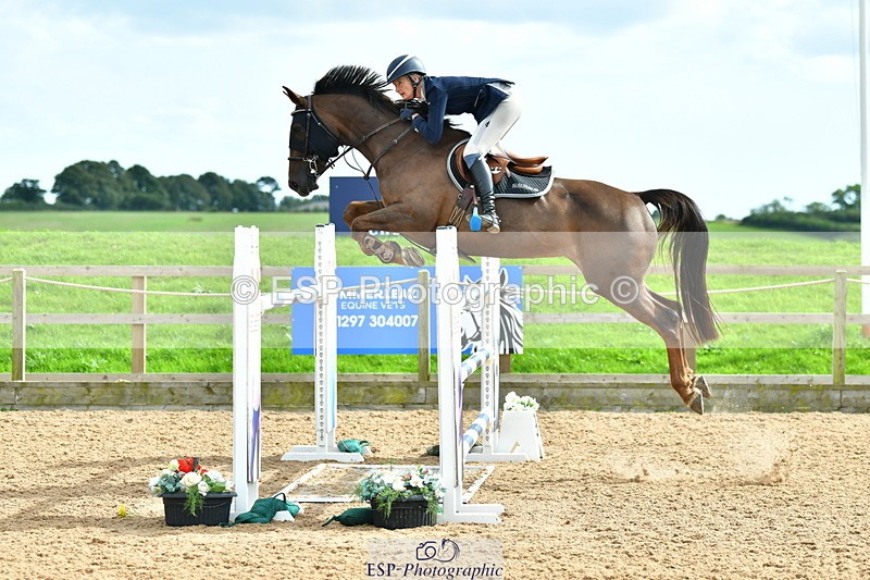 230729A-163213-07508 - Cls 18 National 1.30m