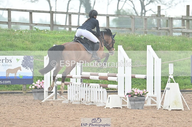 240505A-111629-04805 - Cls 3  Pony Discovery & 90cm Open