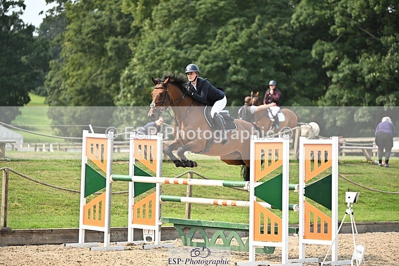 240818-152553-05202 - Cls 12A Snr Foxhunter & 1.20m Open