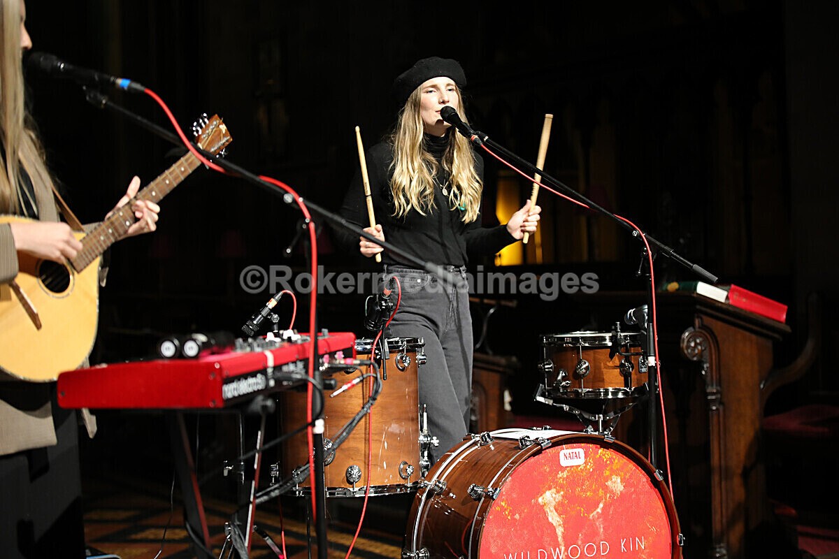 FOLK N BLUES-748 - FOLK and BLUES SEPT 2022