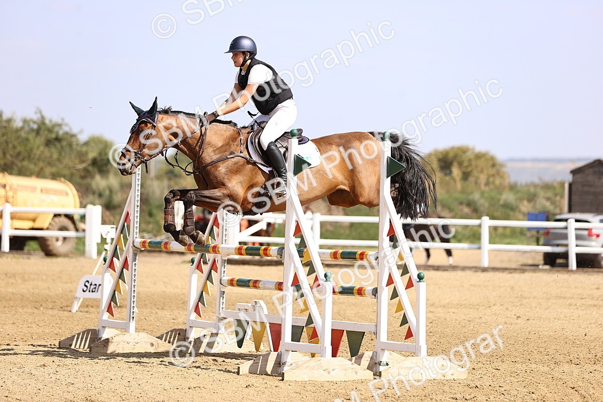 SBM_006851 - Class 13 - Senior Newcomers - 1.10m