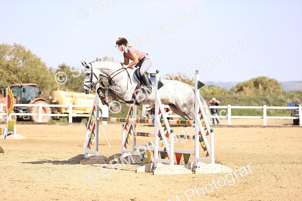 SBM_006997 - Class 13 - Senior Newcomers - 1.10m