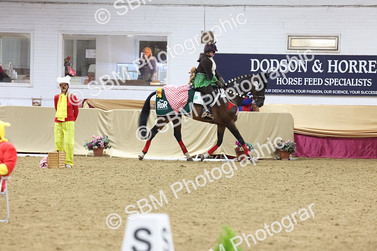 SBM_09677 - Class 52 Strictly Fancy Dress-Age