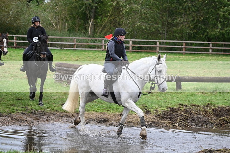 WJ6_4645 - Time at Photographer 11:57 to 12:14