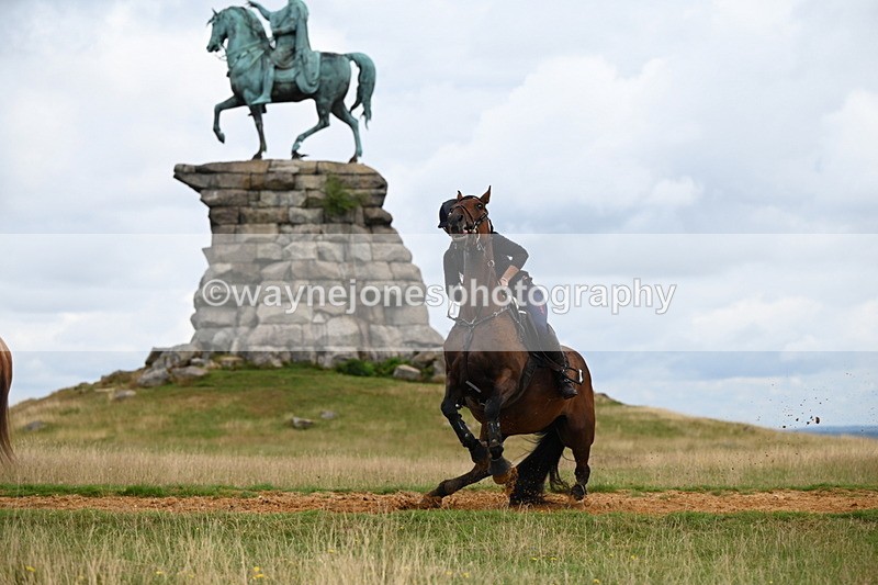 DSC_4296 - Time at Statue 09:50 to 11:09