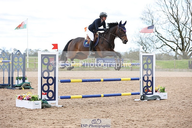 240419A-124238-07390 - Cls 6, 2 Star Medium Tour 1.35m